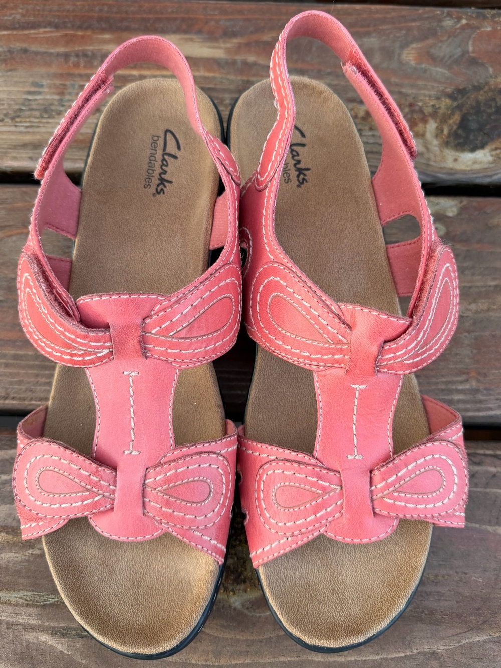 Clarks Bendables Pink Leather Strappy Hook & Loop Sandals US 11 M